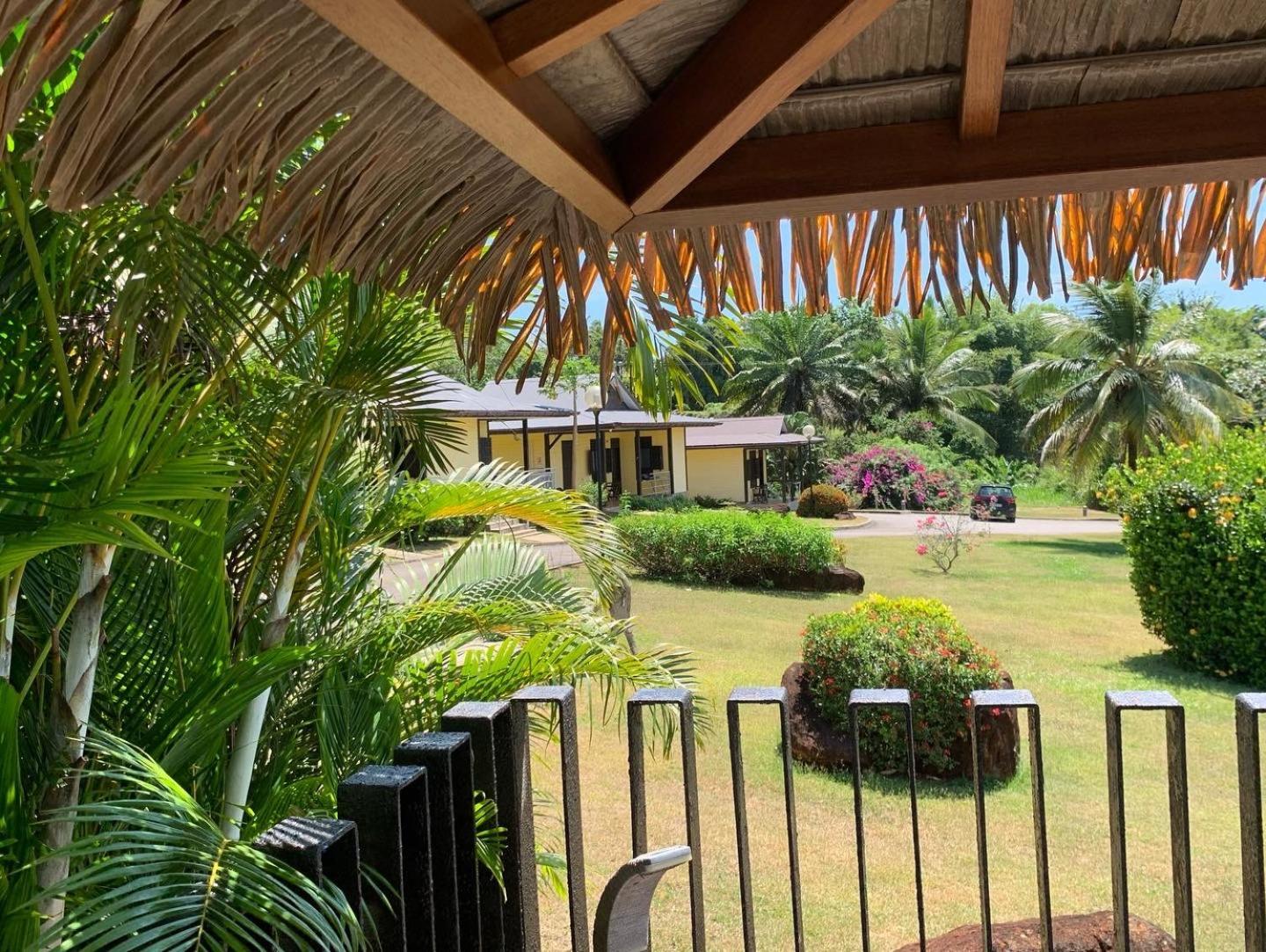 Lodges Balourou Remire-Montjoly المظهر الخارجي الصورة
